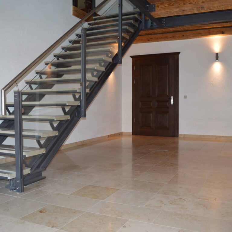 Jura Marmor im Foyer